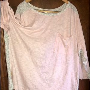 Thin, 3/4 sleeve shirt